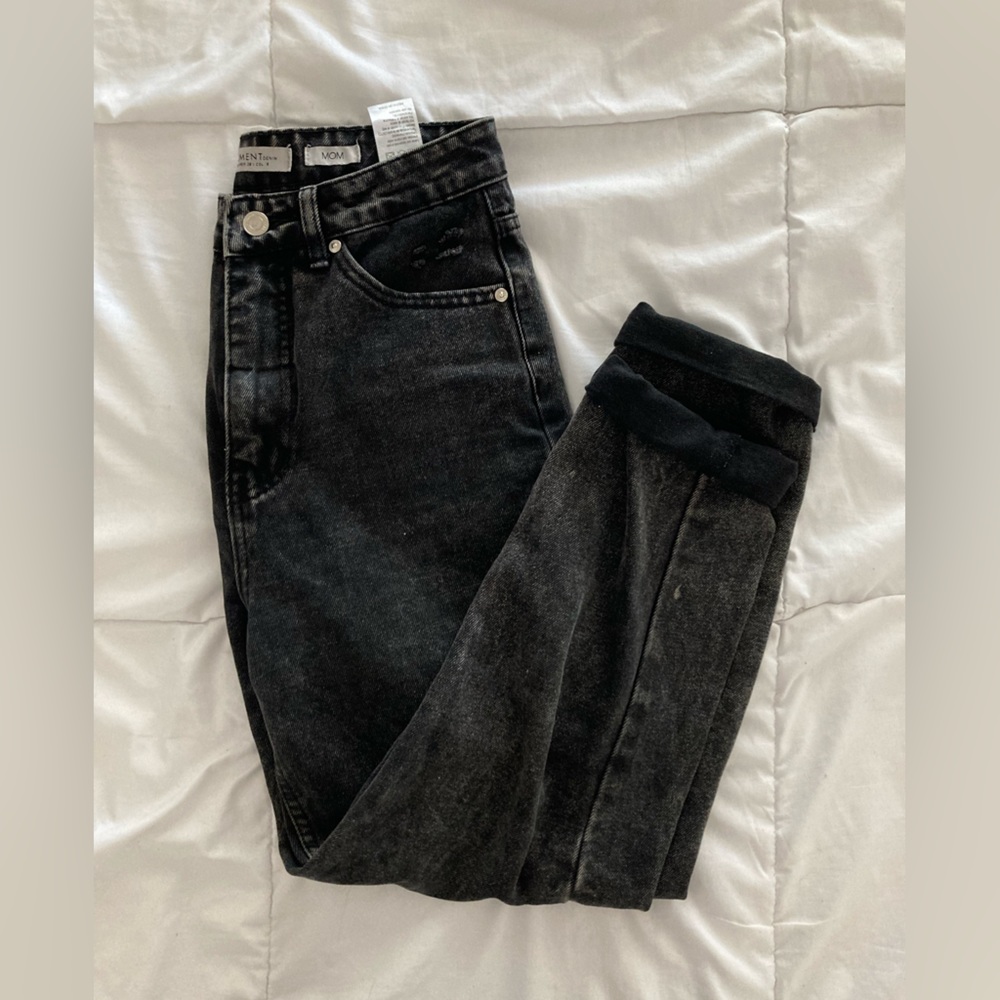 Black Mom Jeans